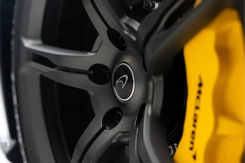 McLaren 650S Spider 3.8 | Lift | Meridan Audio | CF Inte 12/2017-photo-37