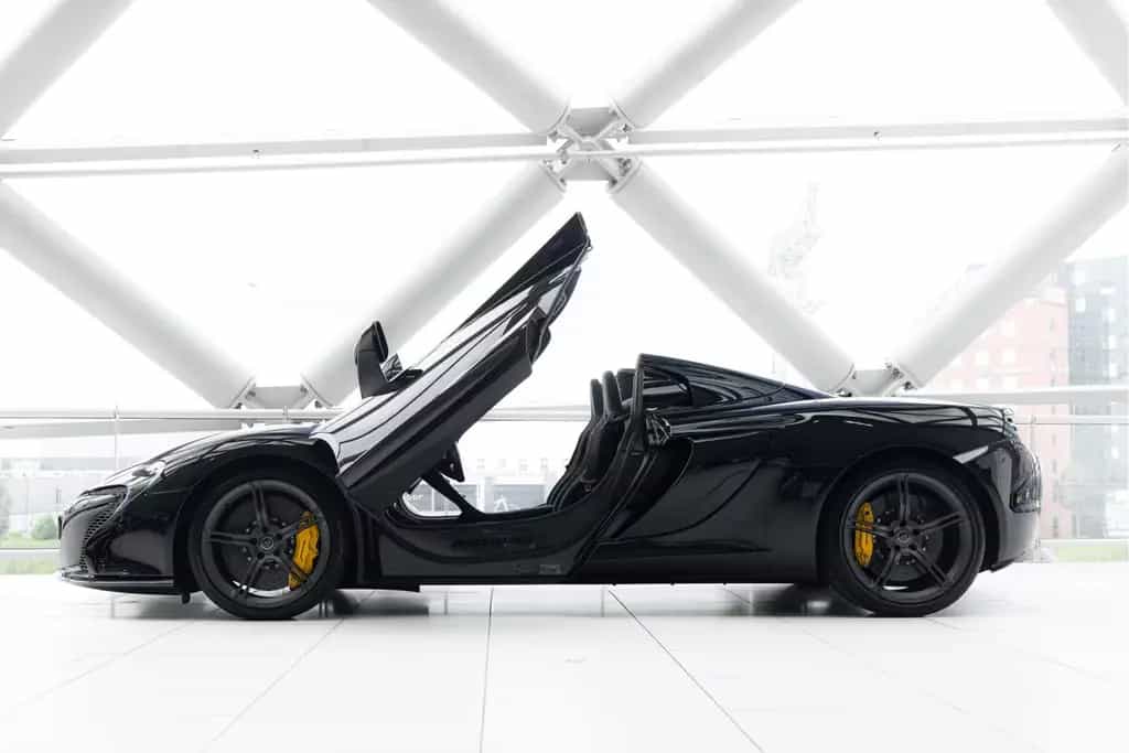 McLaren 650S Spider 3.8 | Lift | Meridan Audio | CF Inte 12/2017-photo-7