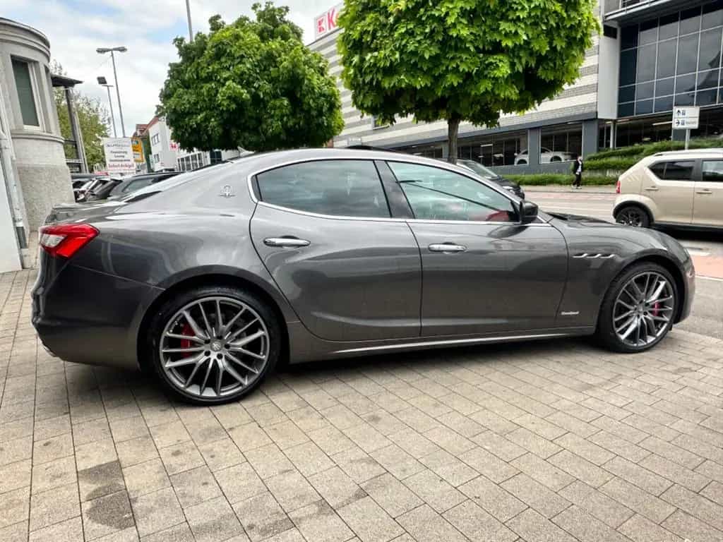 Maserati Ghibli 3.0 V6 Diesel Gransport /Keyless/360Kam/ 01/2018-photo-3