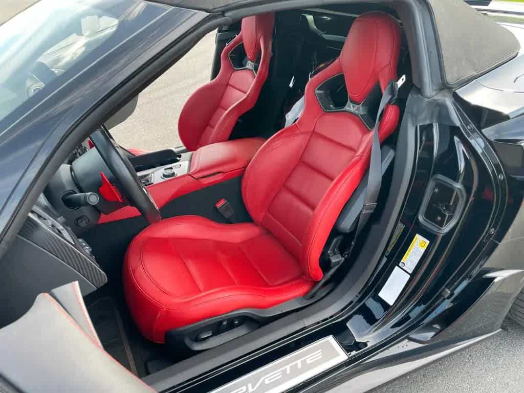 Corvette C7 3LT Grand Sport Competition 07/2017-photo-12