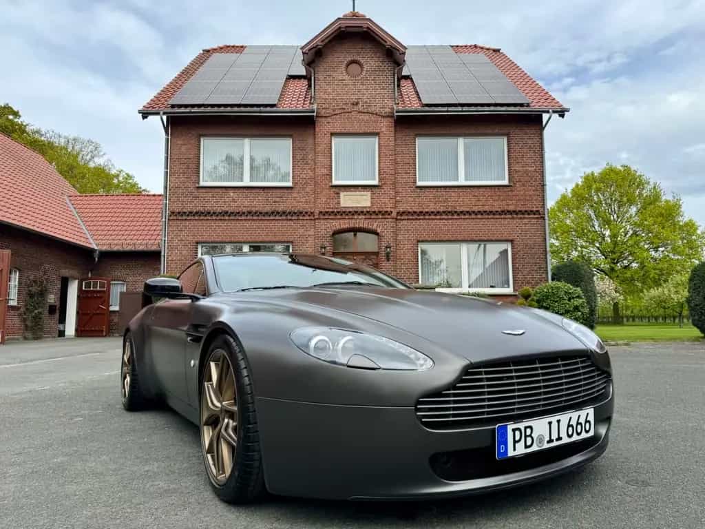 Aston Martin V8 Vantage 4.3l *Handschalter* 01/2006-photo-0
