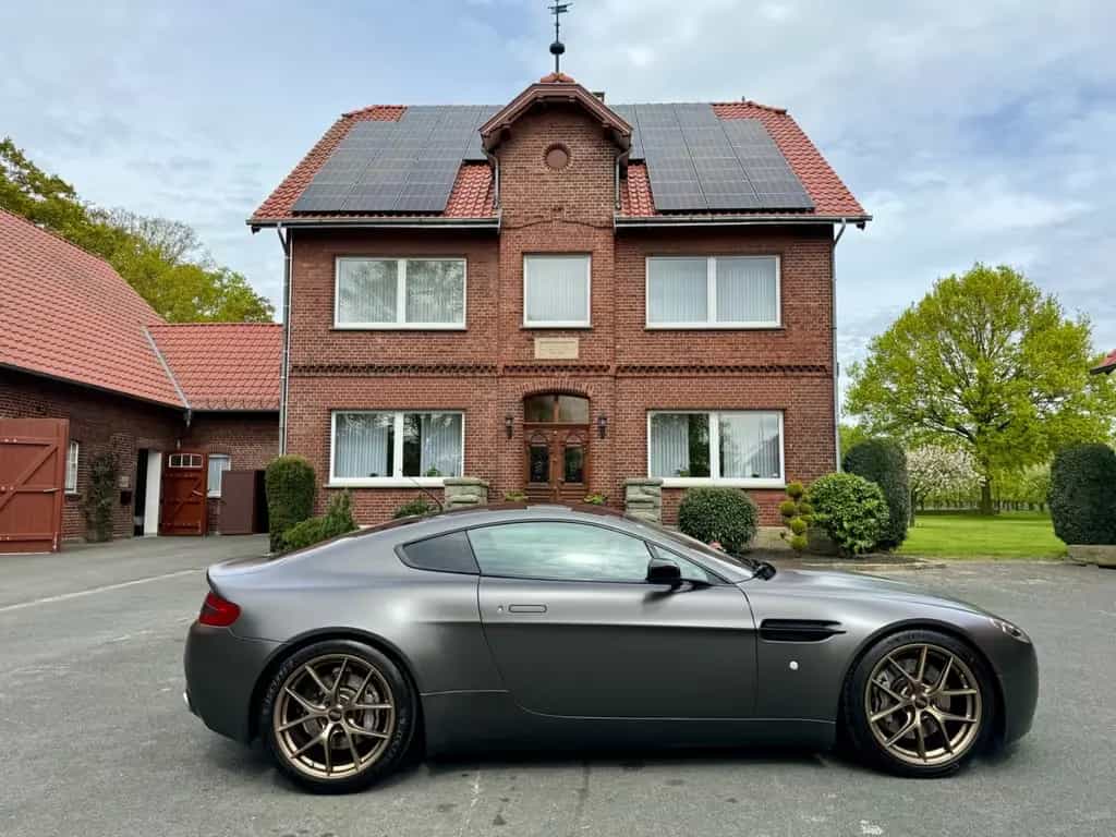 Aston Martin V8 Vantage 4.3l *Handschalter* 01/2006-photo-13