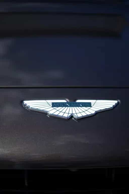 Aston Martin V12 Vantage 4.0 V12 F1 null-photo-8