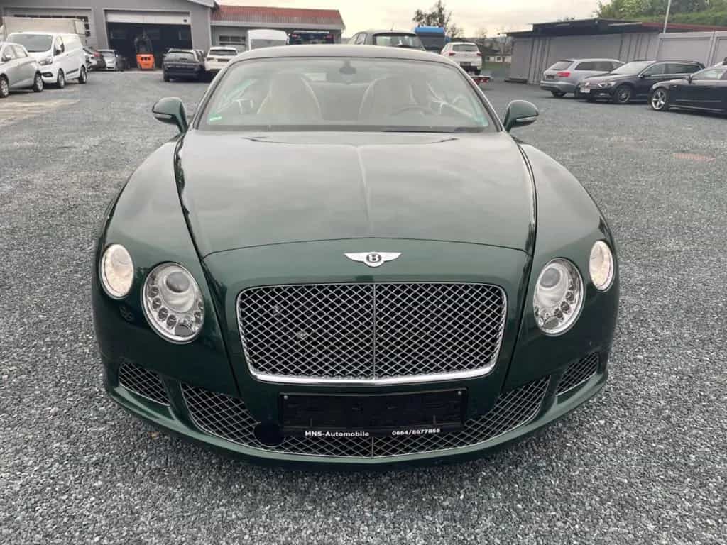 Bentley Continental GT W12 Mulliner Navi Radar Leder 21 12/2011-photo-1