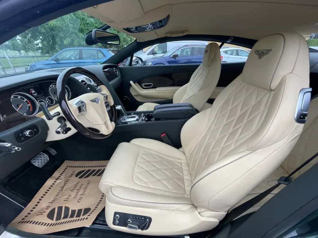 Bentley Continental GT W12 Mulliner Navi Radar Leder 21 12/2011-photo-14