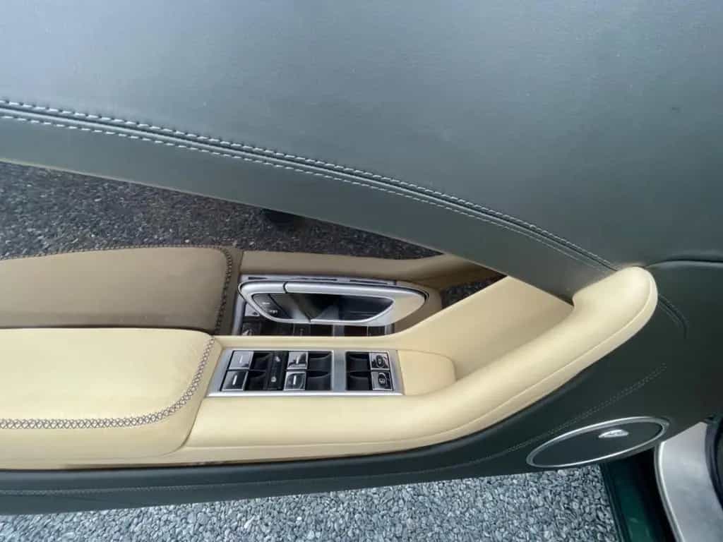 Bentley Continental GT W12 Mulliner Navi Radar Leder 21 12/2011-photo-17