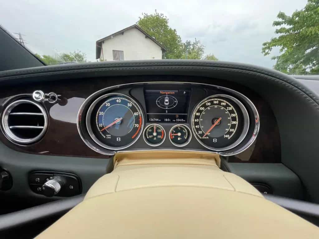 Bentley Continental GT W12 Mulliner Navi Radar Leder 21 12/2011-photo-22