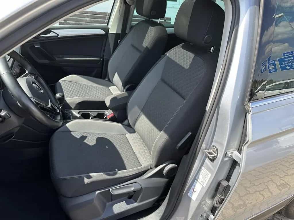 Volkswagen Tiguan Comfortline BMTStartStop*Pano*Digit.Tacho 02/2020-photo-14