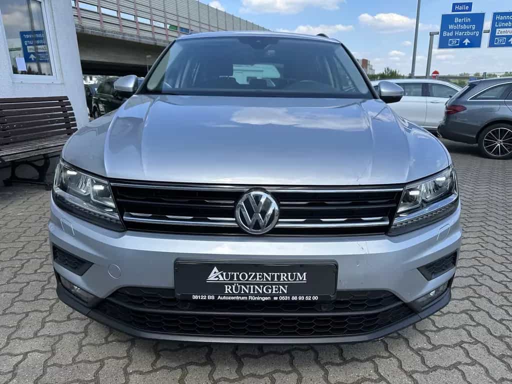 Volkswagen Tiguan Comfortline BMTStartStop*Pano*Digit.Tacho 02/2020-photo-4