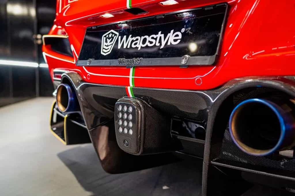 Ferrari F8 Spider MANSORY CARBON SOFTKIT 04/2022-photo-11