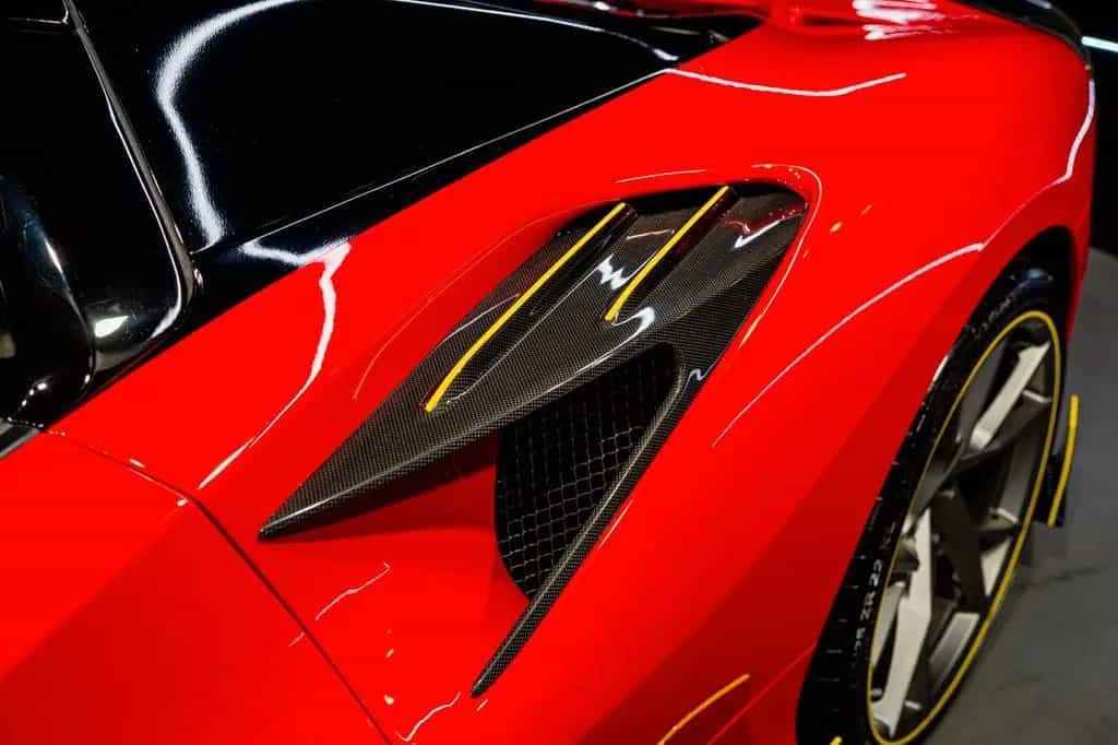 Ferrari F8 Spider MANSORY CARBON SOFTKIT 04/2022-photo-7