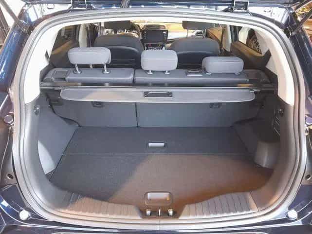 Ssangyong Tivoli Quartz 1.5 2024 6MT 2WD Navigationssystem 01/2025-photo-14