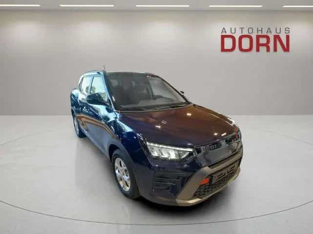 Ssangyong Tivoli Quartz 1.5 2024 6MT 2WD Navigationssystem 01/2025-photo-3
