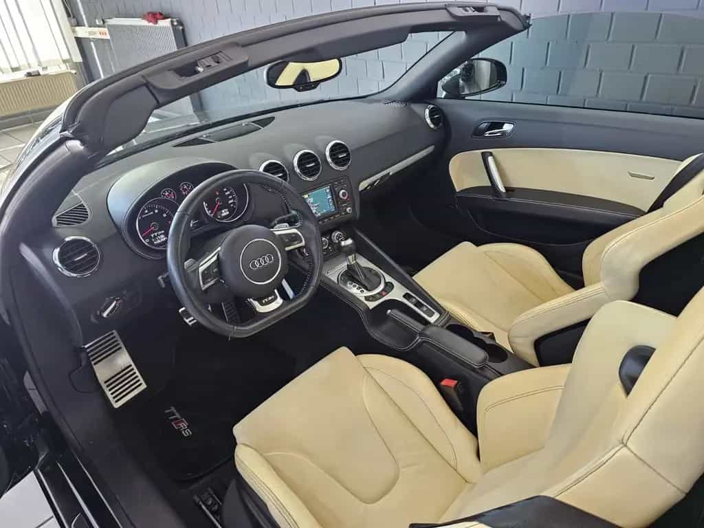 Audi TT RS Roadster 2.5TFSI quattro SCHALE ABT CARBON 06/2012-photo-9