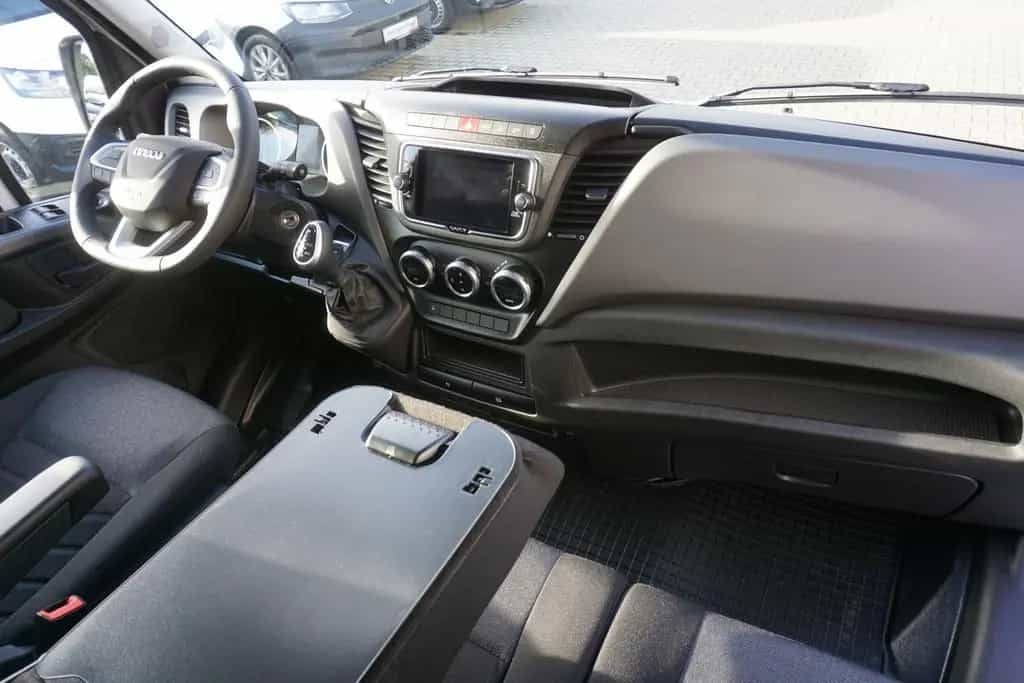 Iveco Other Daily 35S18 L4H3 18m³+AHK+ACC+LED+NAVI+KAMERA 10/2023-photo-19