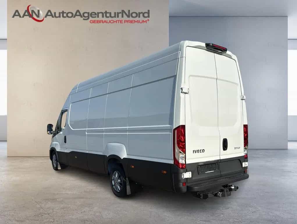 Iveco Other Daily 35S18 L4H3 18m³+AHK+ACC+LED+NAVI+KAMERA 10/2023-photo-4