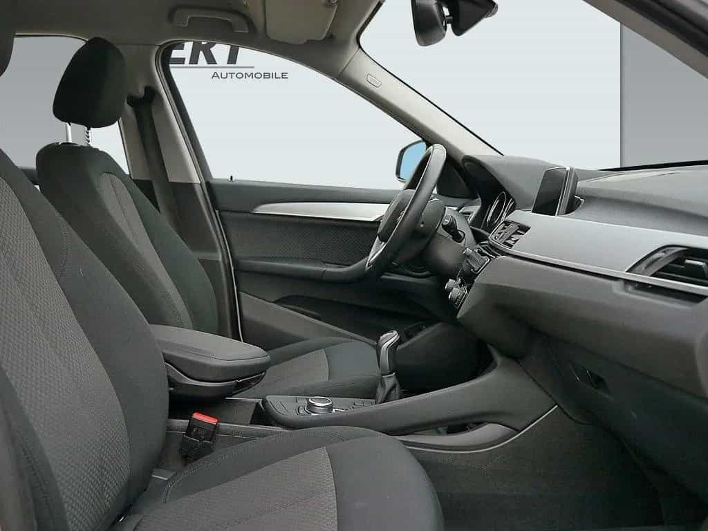 BMW X1 sDrive18d Advantage +NAVI+SHZ+LED+PDC+LM+ 06/2018-photo-10