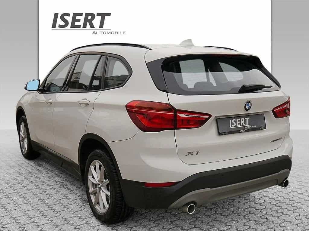BMW X1 sDrive18d Advantage +NAVI+SHZ+LED+PDC+LM+ 06/2018-photo-9