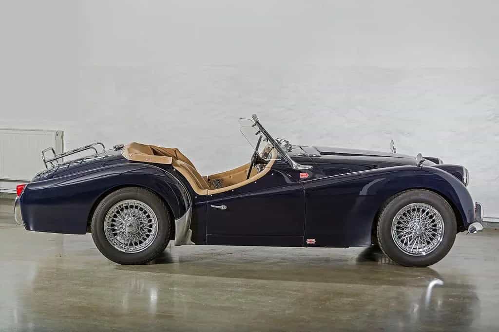Triumph TR3 A, 12 Jahre einen Besitzer ! Gut dokumentiert 09/1958-photo-1