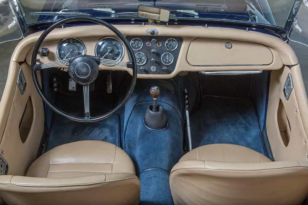 Triumph TR3 A, 12 Jahre einen Besitzer ! Gut dokumentiert 09/1958-photo-18