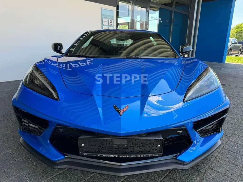 Corvette C8 Stingray Coupe 6,2 V8 3LT Europamodell STEPPE 08/2025-photo-1