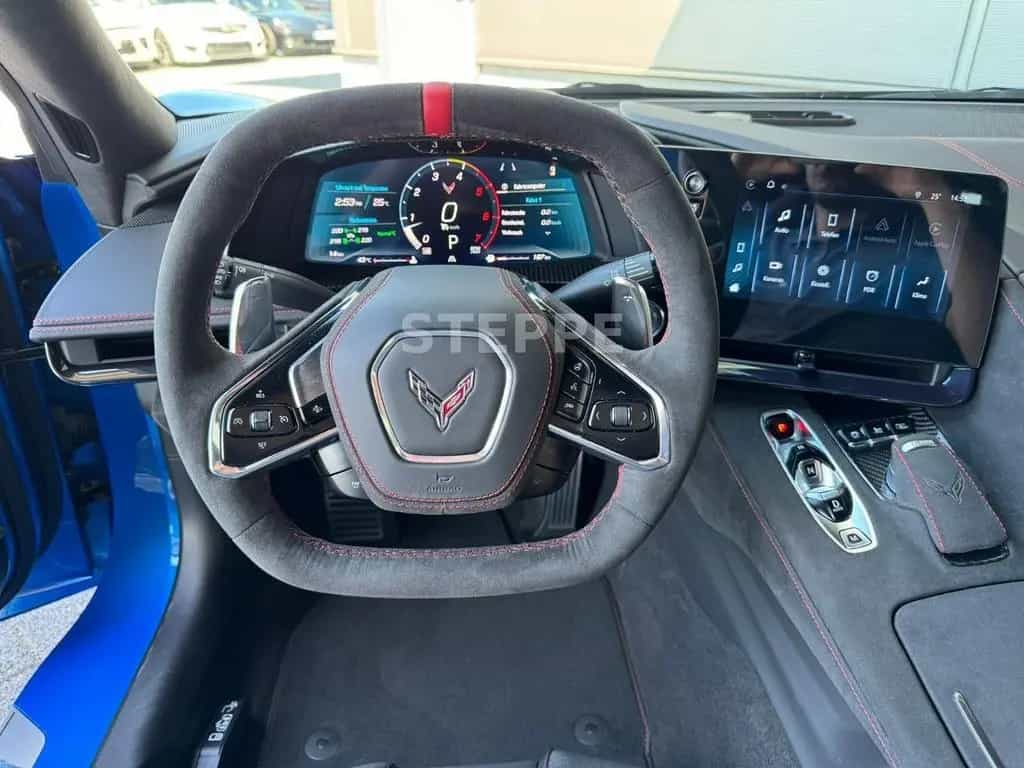 Corvette C8 Stingray Coupe 6,2 V8 3LT Europamodell STEPPE 08/2025-photo-8