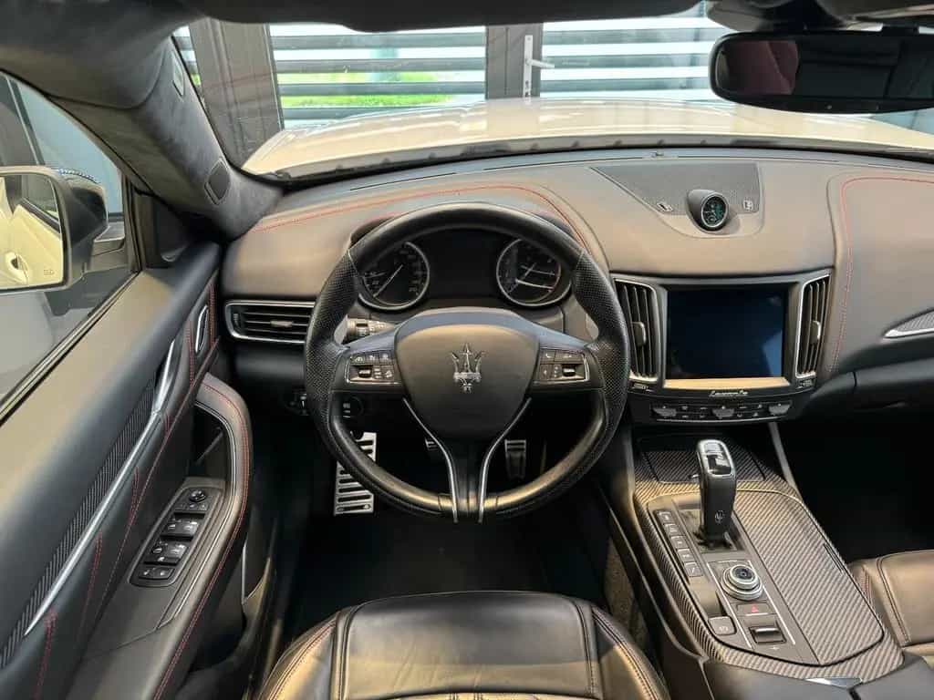 Maserati Levante GranSport S 12/2019-photo-15