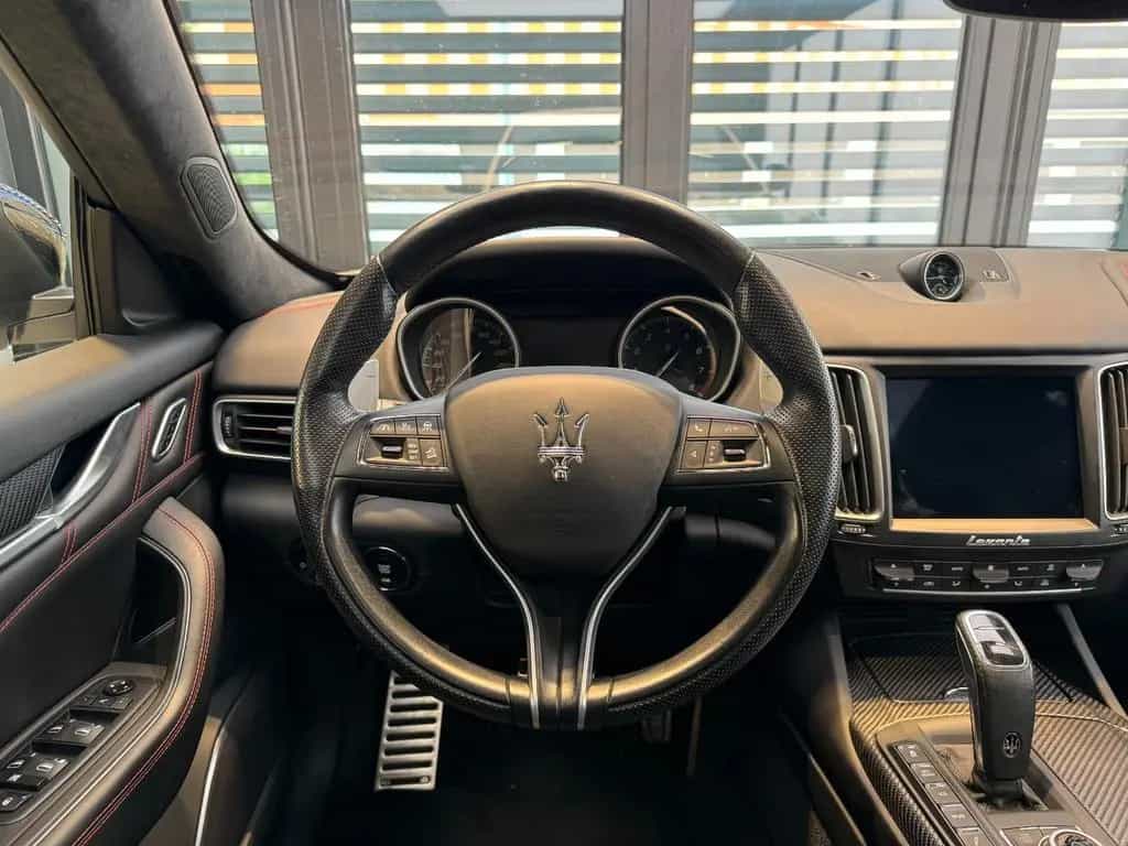 Maserati Levante GranSport S 12/2019-photo-16