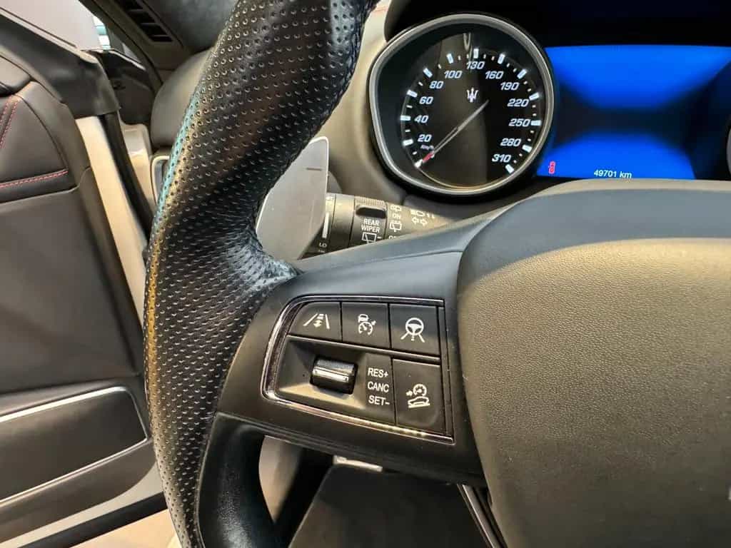 Maserati Levante GranSport S 12/2019-photo-20