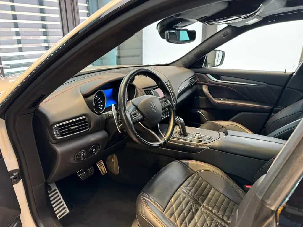 Maserati Levante GranSport S 12/2019-photo-8