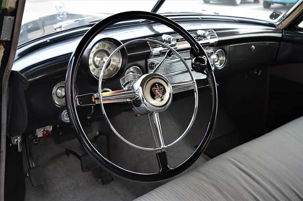 Buick Other Special Sedanette 01/1950-photo-10