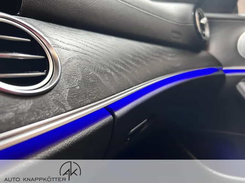 Mercedes-Benz E-Class 400 AMG Line 4Matic /LED/Kamera/Ambiente/Night 06/2018-photo-17