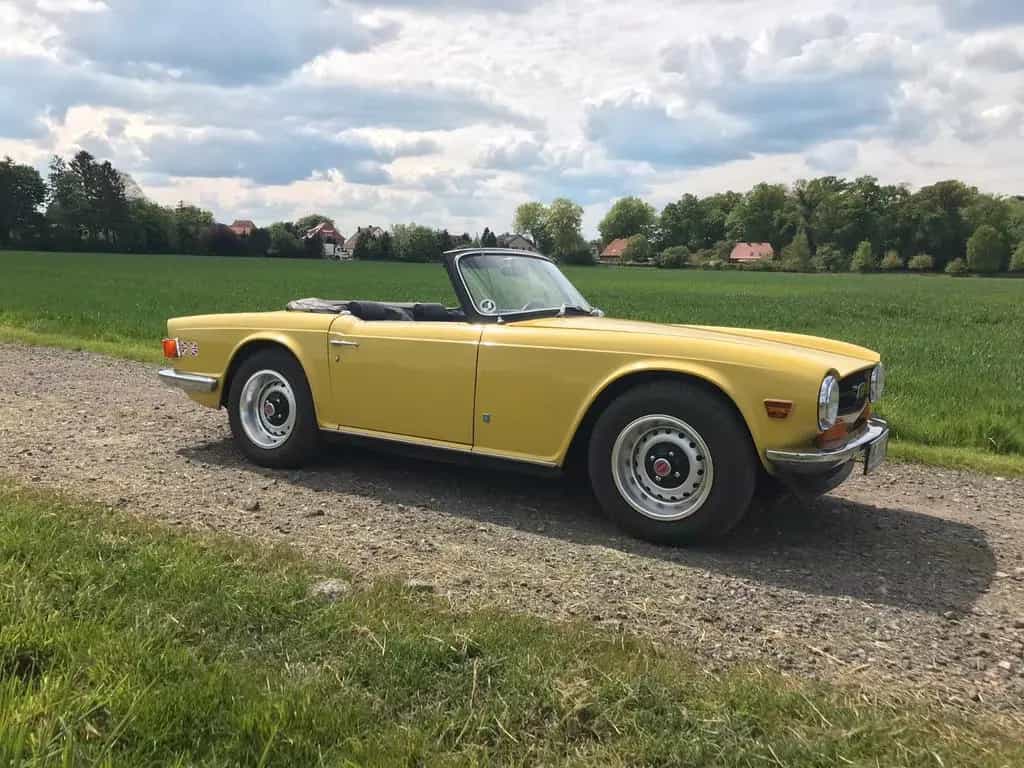 Triumph TR6 07/1973-photo-1