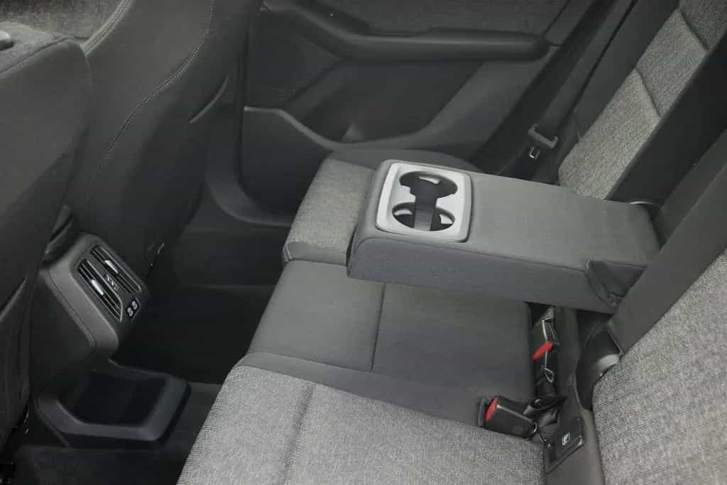 BMW 2 Series 218i AUT*PANO*ACC*KAM*LED*KMZG* DAB Pano.Dach 07/2023-photo-24