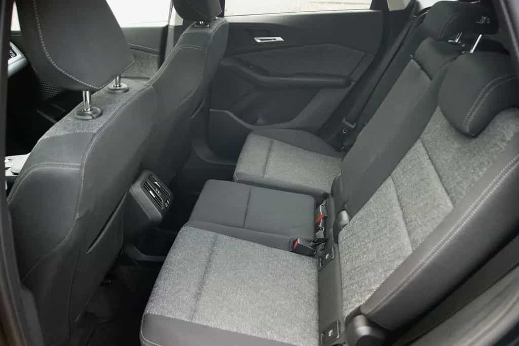 BMW 2 Series 218i AUT*PANO*ACC*KAM*LED*KMZG* DAB Pano.Dach 07/2023-photo-25