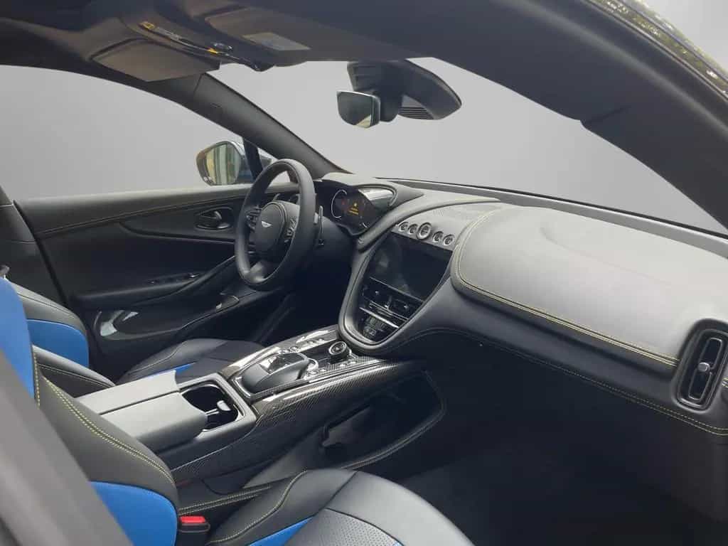 Aston Martin DBX 707 04/2025-photo-16