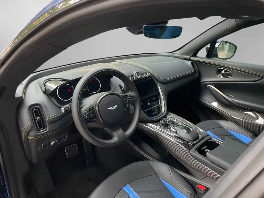 Aston Martin DBX 707 04/2025-photo-5