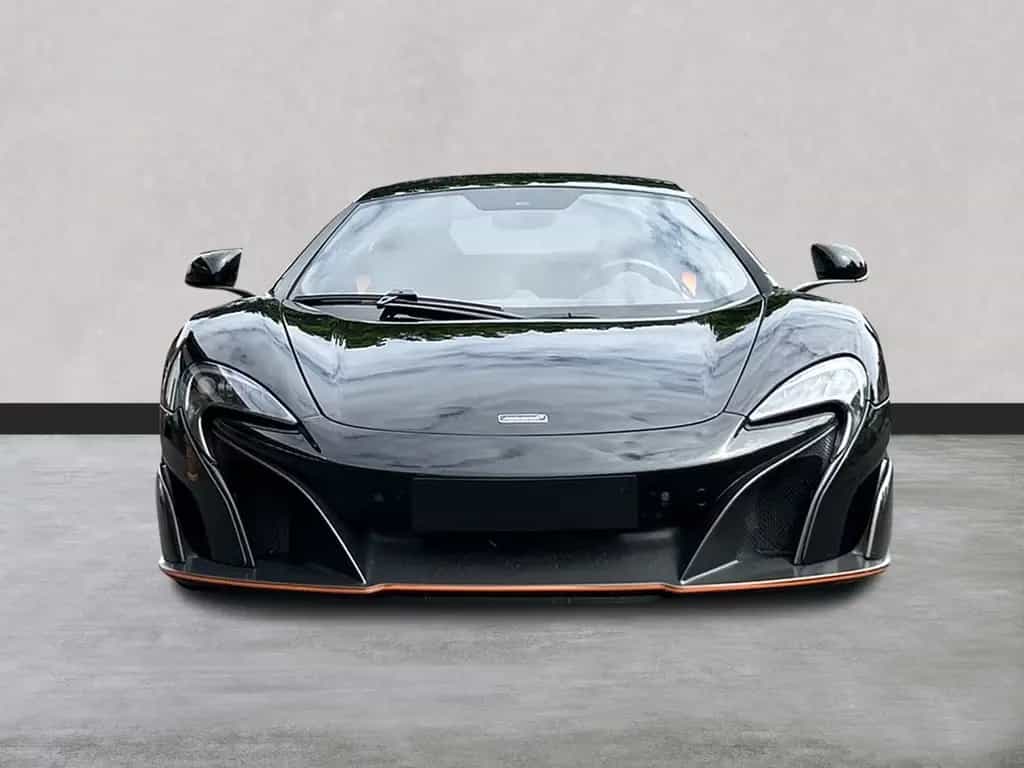 McLaren 675LT *Karbon Exterieur/Interieur Spezial* 05/2016-photo-1