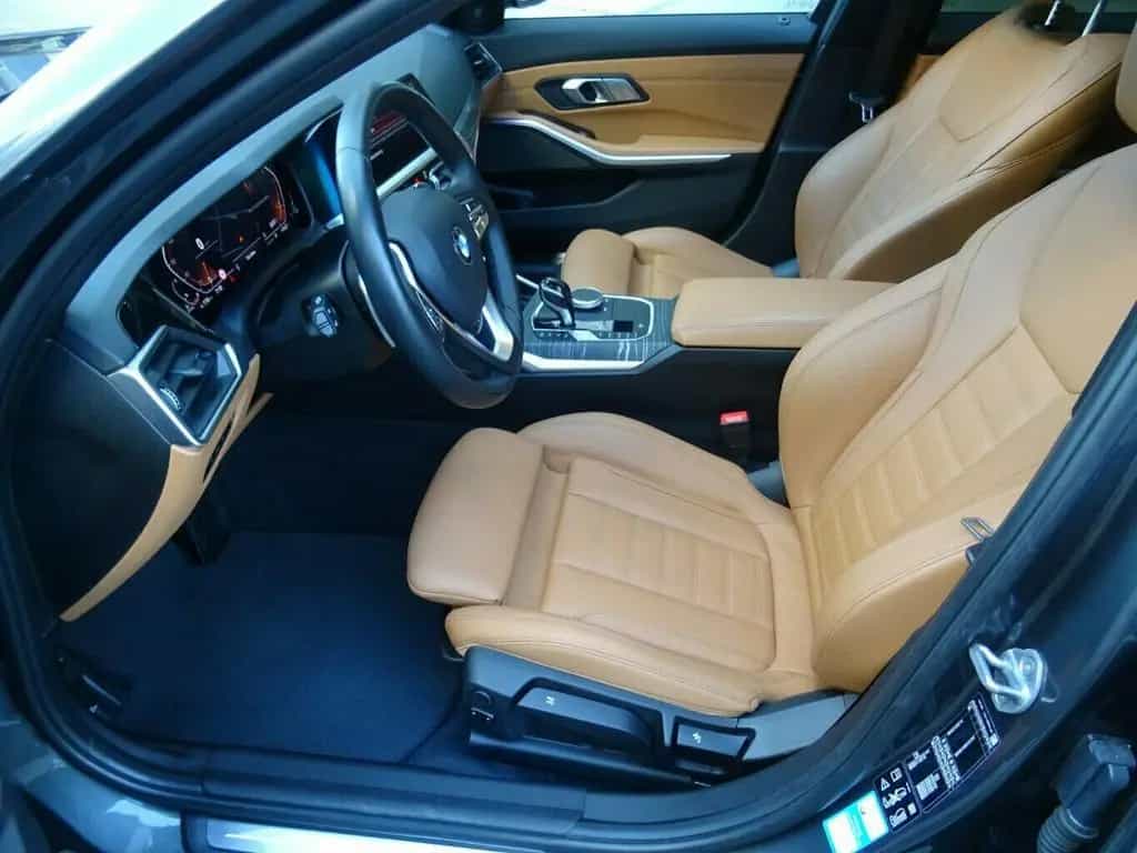 BMW 320 D Sportline Tour,xDrive SAG,AHK,Panorama,ACC 02/2020-photo-4