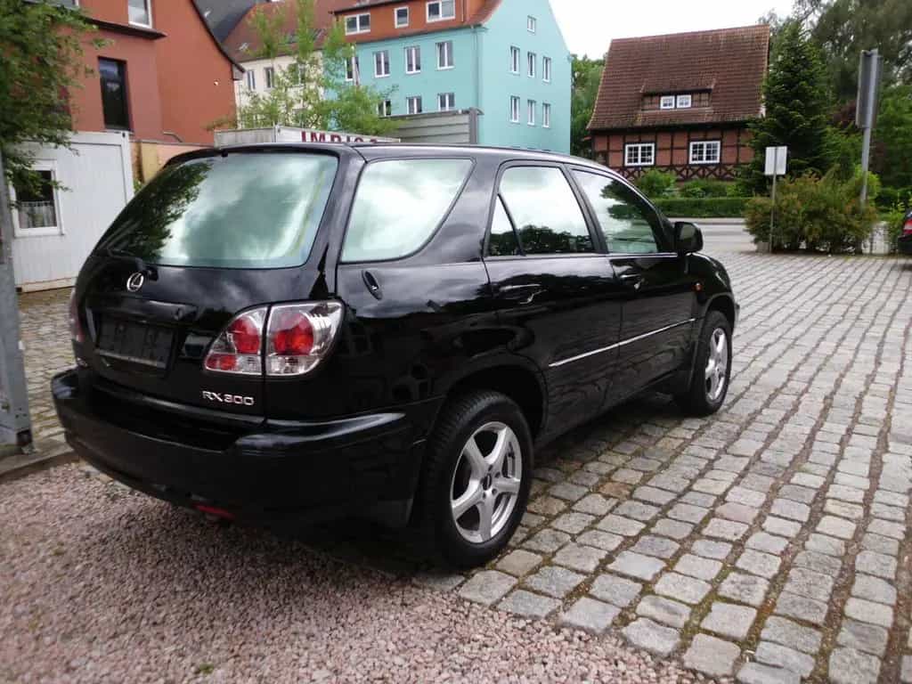 Lexus RX 300 - 10/2002-photo-3