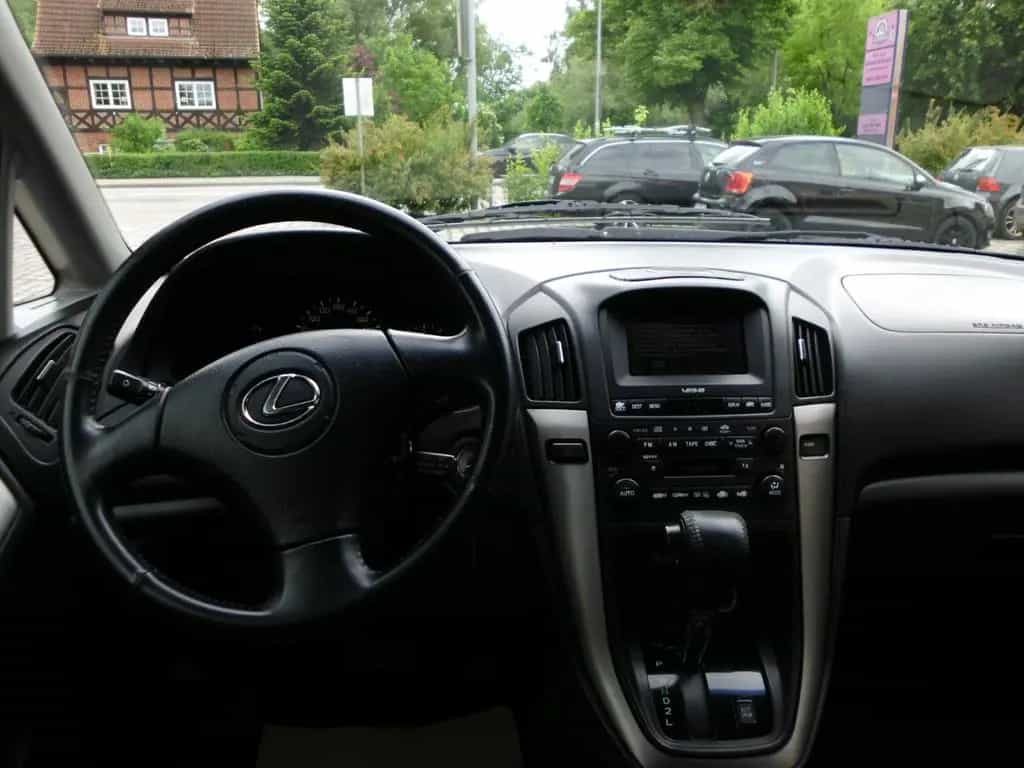 Lexus RX 300 - 10/2002-photo-6