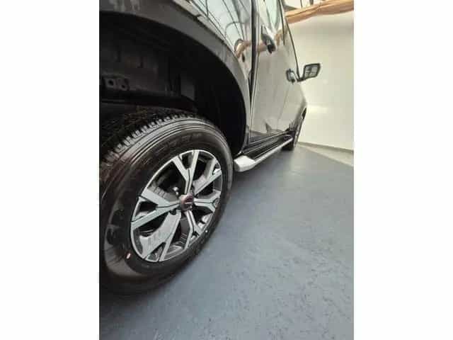 Isuzu D-Max Double Cab 4WD LSE Atm Leder Navi RFK 01/2025-photo-10