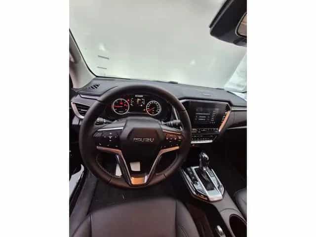 Isuzu D-Max Double Cab 4WD LSE Atm Leder Navi RFK 01/2025-photo-12