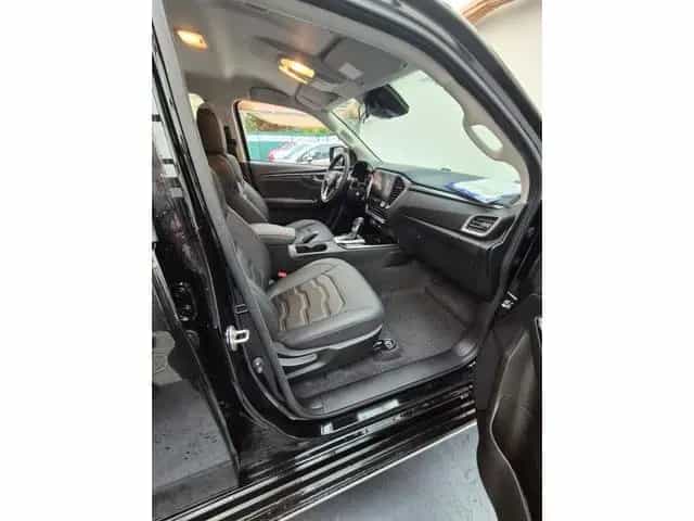 Isuzu D-Max Double Cab 4WD LSE Atm Leder Navi RFK 01/2025-photo-14