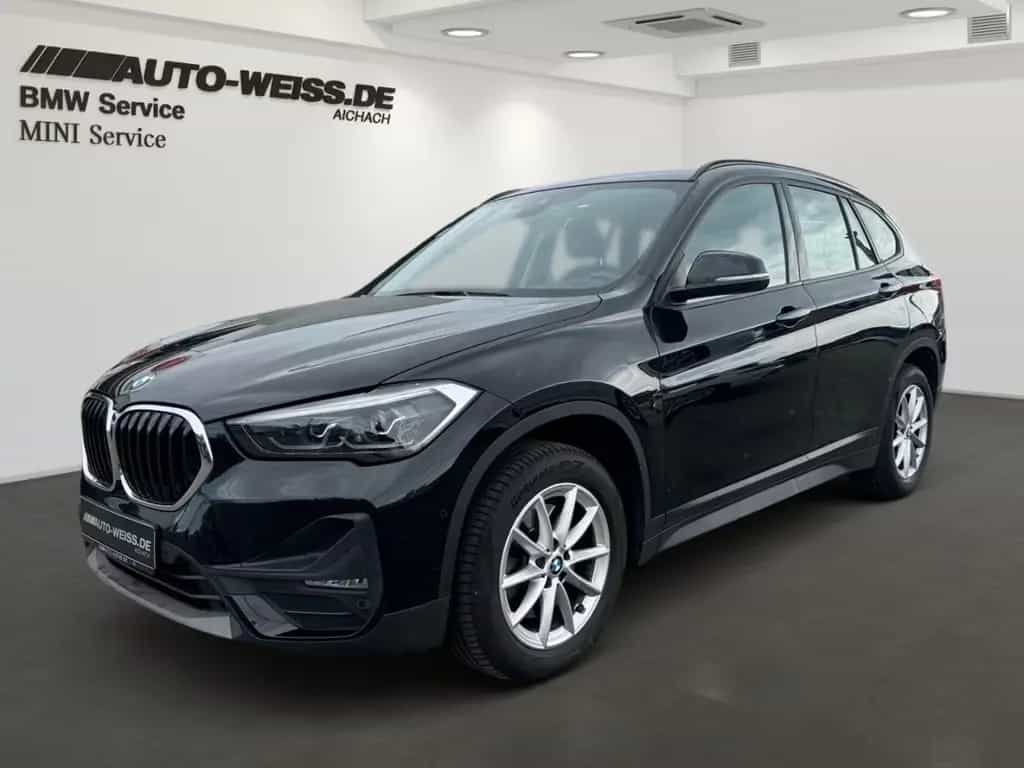 BMW X1 20dxA +NAVI+ACC+LED+APPLE+SHZ+DAB+MFL+BT+AHK+ 04/2022-photo-0