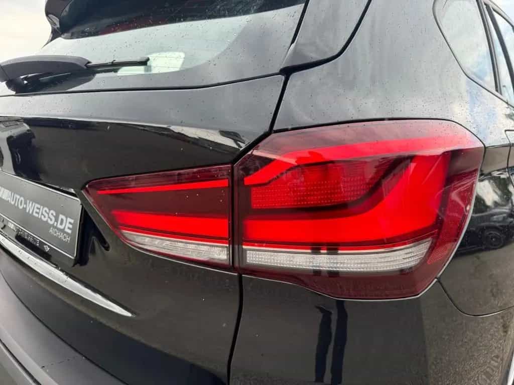 BMW X1 20dxA +NAVI+ACC+LED+APPLE+SHZ+DAB+MFL+BT+AHK+ 04/2022-photo-10