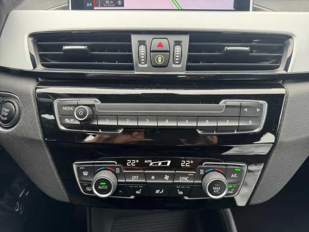 BMW X1 20dxA +NAVI+ACC+LED+APPLE+SHZ+DAB+MFL+BT+AHK+ 04/2022-photo-19