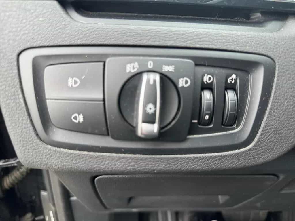 BMW X1 20dxA +NAVI+ACC+LED+APPLE+SHZ+DAB+MFL+BT+AHK+ 04/2022-photo-25