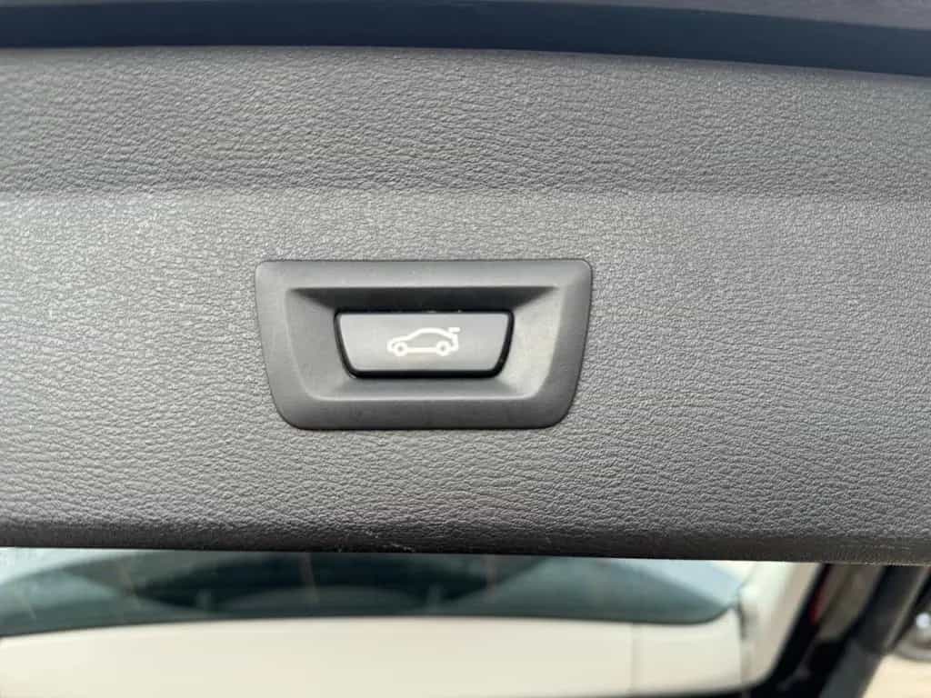 BMW X1 20dxA +NAVI+ACC+LED+APPLE+SHZ+DAB+MFL+BT+AHK+ 04/2022-photo-30
