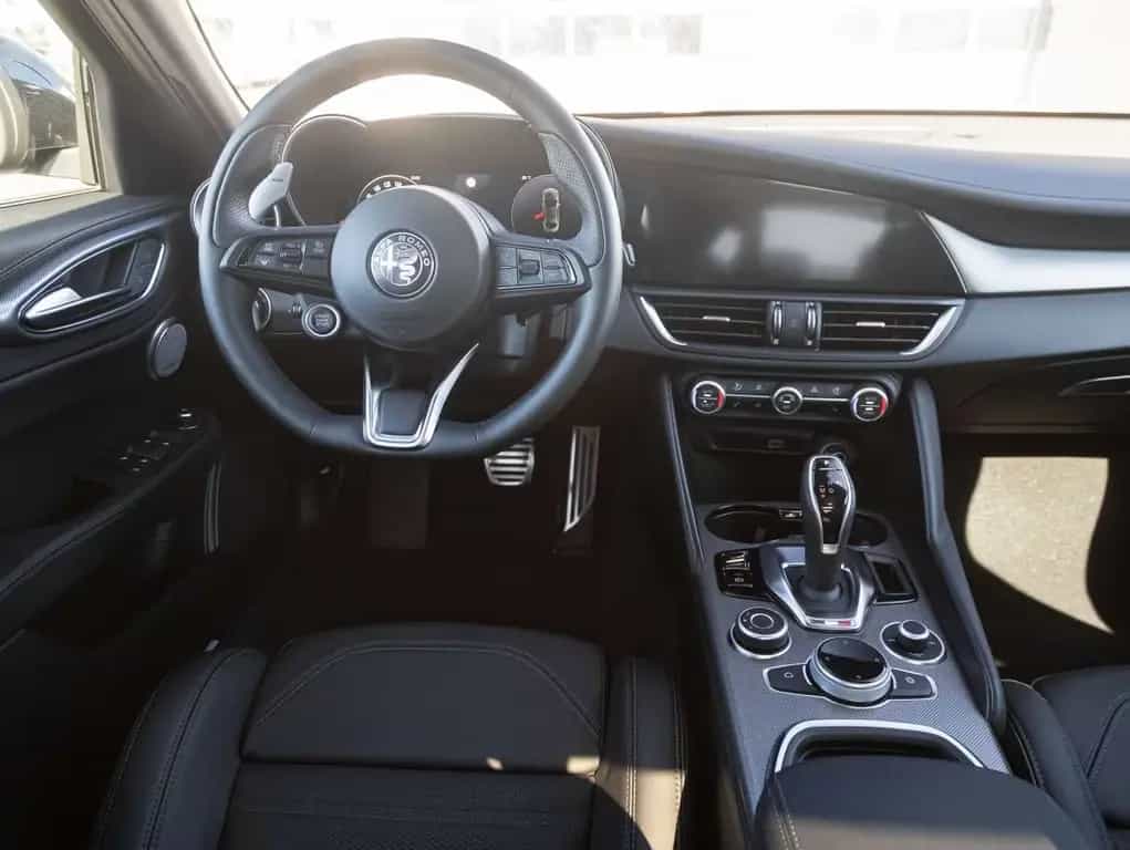 Alfa Romeo Giulia 2.0 Turbo 16V AT8-Q4 Veloce VOLL! 07/2024-photo-15